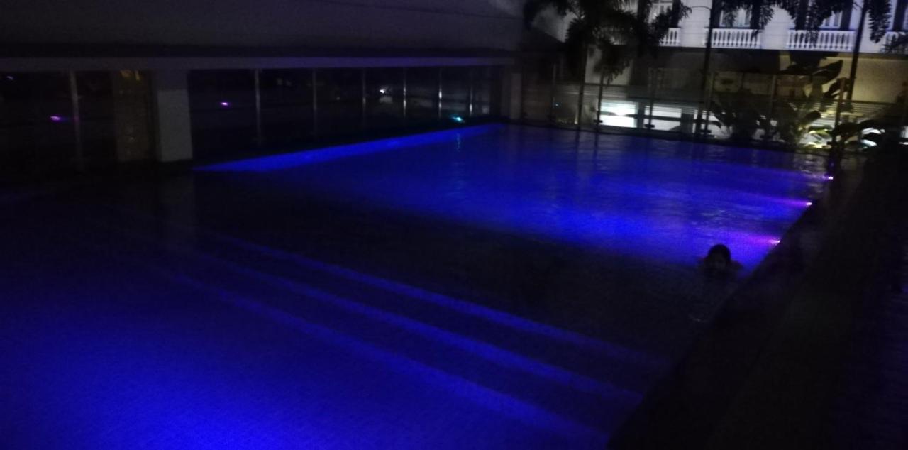 Sibarian Condo Unit C1 10Th Floor Pasay Exterior photo