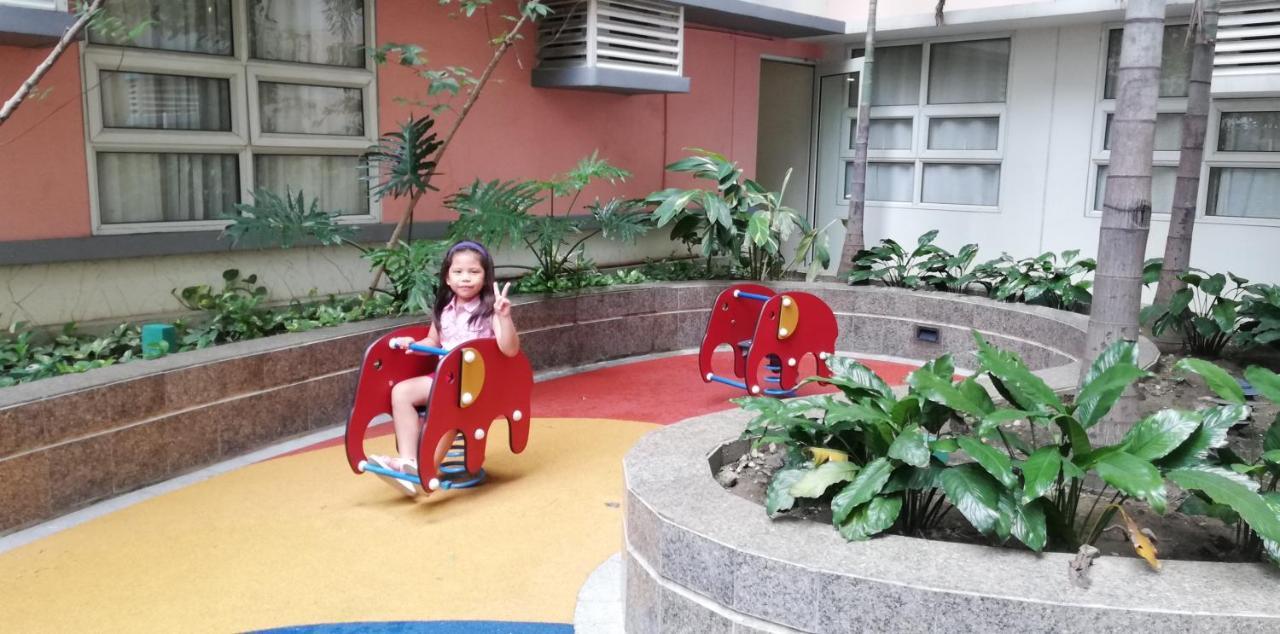 Sibarian Condo Unit C1 10Th Floor Pasay Exterior photo
